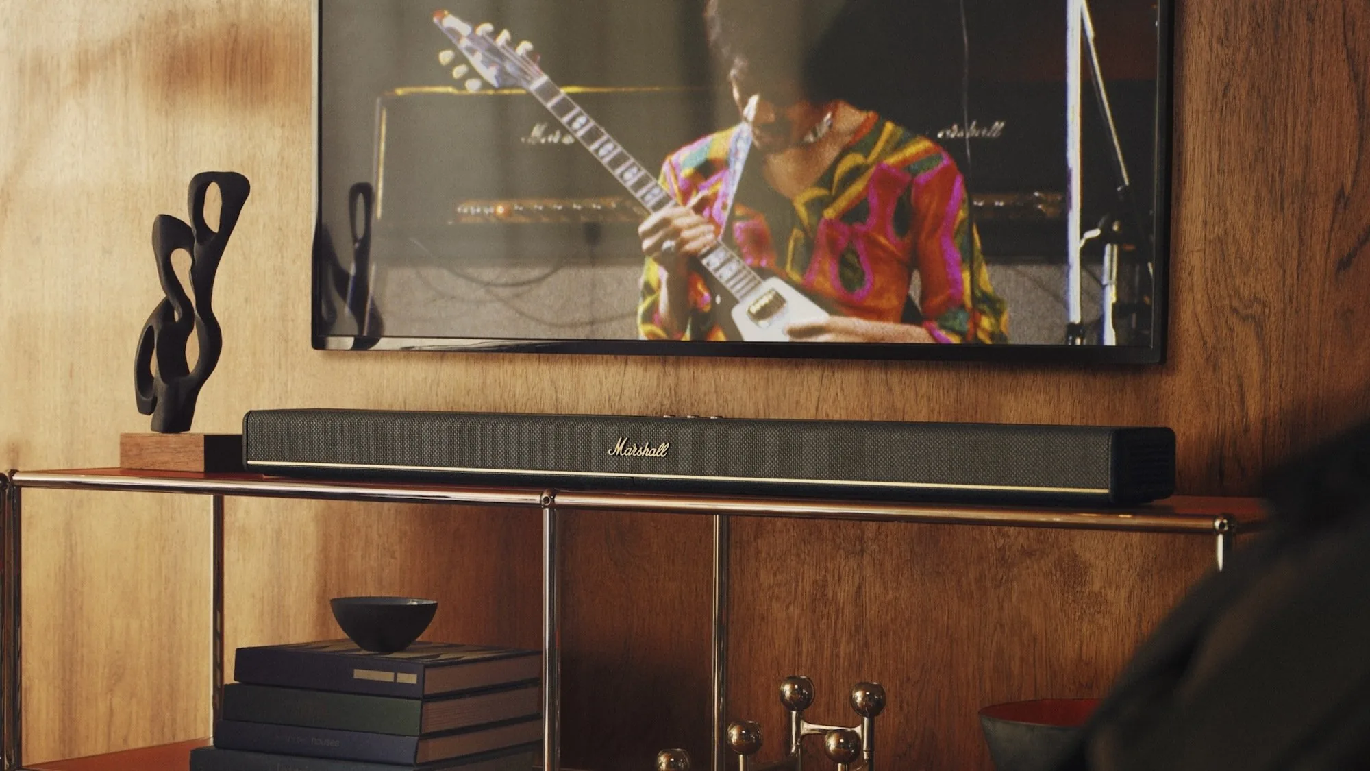 รีวิว Marshall Heston 120 Soundbar: สุดยอดพลังเสียงทีวีจากตำนานร็อกแอนด์โรล